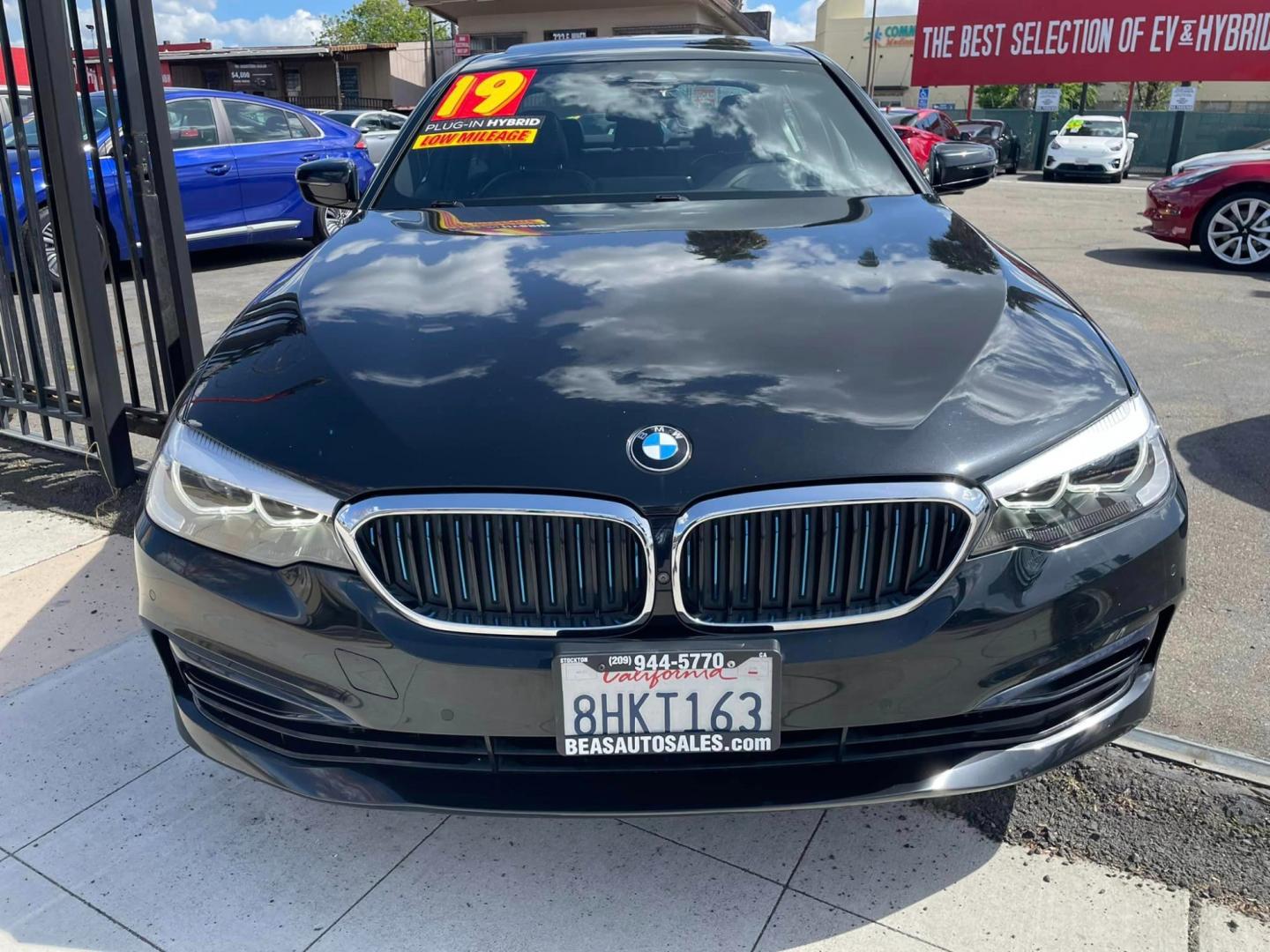 2019 BLACK /BLACK BMW 5-Series 530e iPerformance (WBAJA9C59KB) with an 2.0L L4 DOHC 16V TURBO HYBRID engine, 8A transmission, located at 744 E Miner Ave, Stockton, CA, 95202, (209) 944-5770, 37.956863, -121.282082 - PLUS TAXES AND FEES - Photo#1